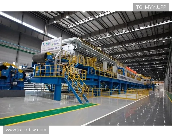 《电竞产业发展趋势与未来挑战：从全球化到本土化的深度剖析》