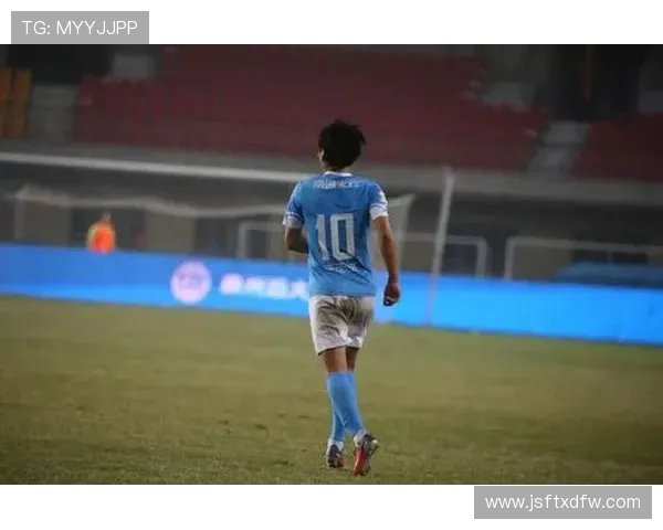 南通支云鏖战苏州东吴双方激烈对攻赛场气氛高涨胜负悬念十足