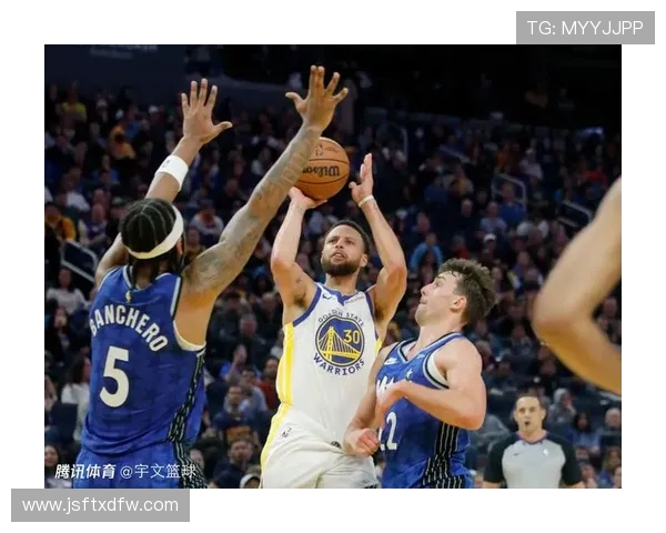 2018年11月27日勇士队与魔术队激战回顾精彩瞬间与赛后分析