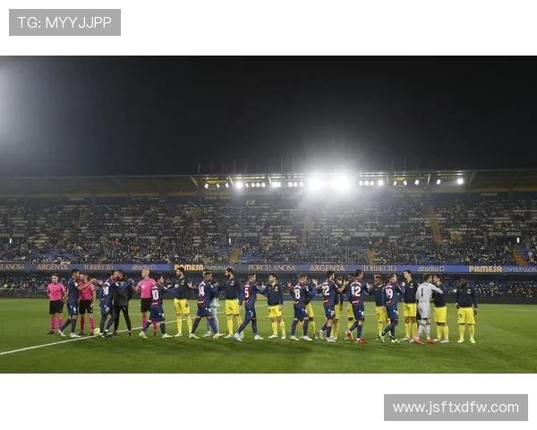 国米与巴萨对决时间揭晓球迷期待的巅峰对决即将来临 国米与巴萨对决时间揭晓球迷期待的巅峰对决即将来临